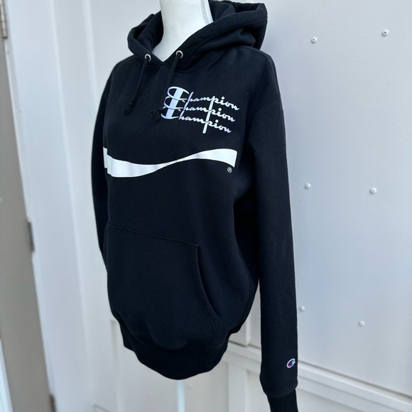 Champion X Coca-Cola Exclusive Hoodie - Picture 4 of 5